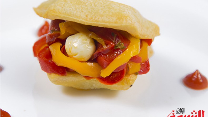 قوالب نجمات بالفلفل الأحمر والأصفر