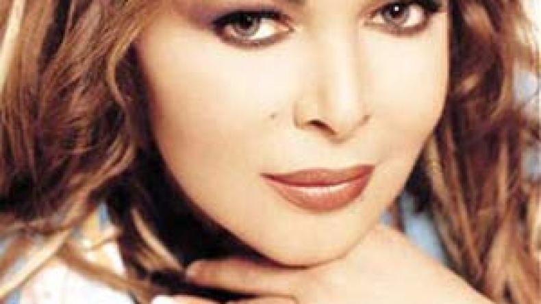 فلة عبابسة والأمير فيصل ومحمد عبده في ألبوم خليجي مشترك