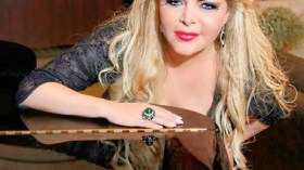 فلة عبابسة: “بحّ صوتي وأنا أقول.. غيّروا من تسببوا في الغزو الثقافي بالجزائر”