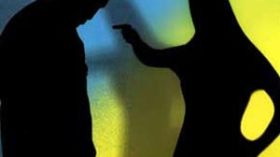 راحة النفوس: زوجي‭ ‬أهان‭ ‬أبي‭ ‬وسرق‭ ‬ذهبي‭ ‬وطردني‮ ‬