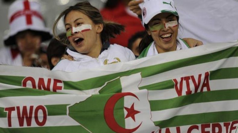 جزائريات يعلقن على مباراة الأحد: اللاعب الكوري أقل وسامة وبالتالي لا فتنة في مشاهدة المباراة