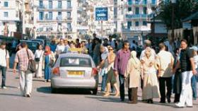حركة الحقوق والحريات: الطبقة المتوسطة في الجزائر مهددة بالانقراض