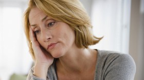 يشعرني بأنني الرجل وهو المرأة!