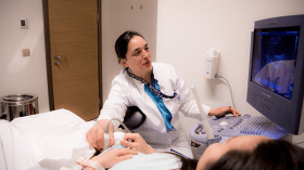 تجارة قائمة على مبدأ التهديد!