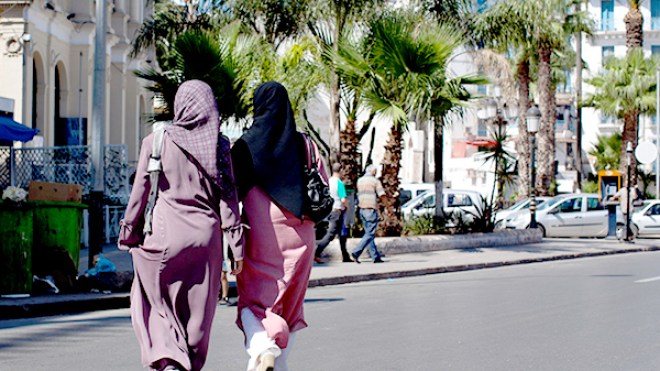 الجزائر تستسلم للضغوط الأوروبية في تعديلات قانون الأسرة !