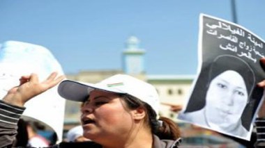 Maroc/suicide d'une adolescente violée: sit-in de femmes devant le Parlement