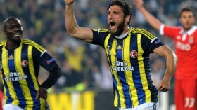 تجميد النشاط الكروي في تركيا عقب الاعتداء على حافلة فنربخشه