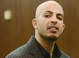 Algerian arrested for plot to bomb synagogue in US