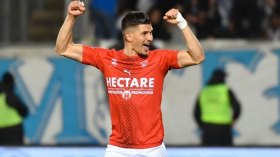 بِالفيديو: نجم فرحات يسطع تسجيلا وتمريرا