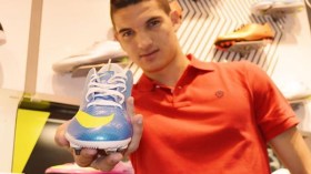 اتحاد الجزائر يرفض تسريح فرحات لنادي مونبيلييه الفرنسي