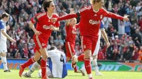 Liverpool back on top after Fernando Torres brace sees off Blackburn