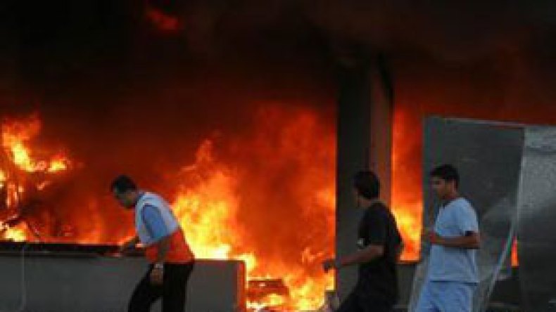 تحقيق أمني في حادث حريق مخازن الجمارك بالوادي