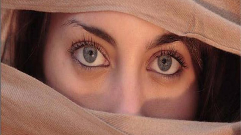 اكتشف شخصيتك من خلال لون عينيك