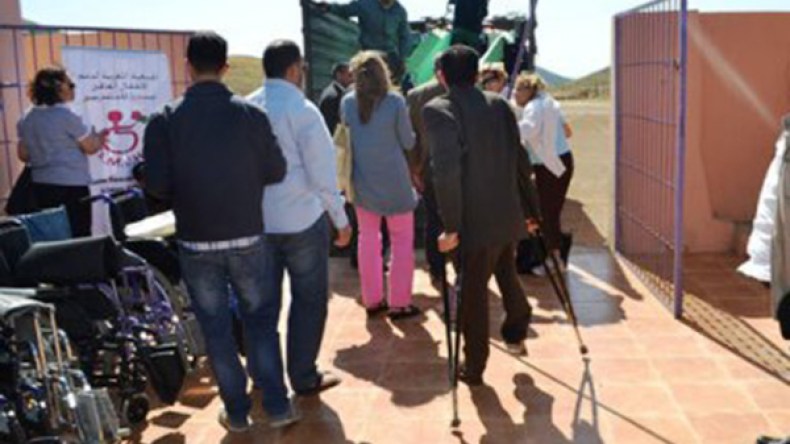ذوو الإحتياجات الخاصة يواصلون وقفاتهم الإحتجاجية بحاسي مسعود