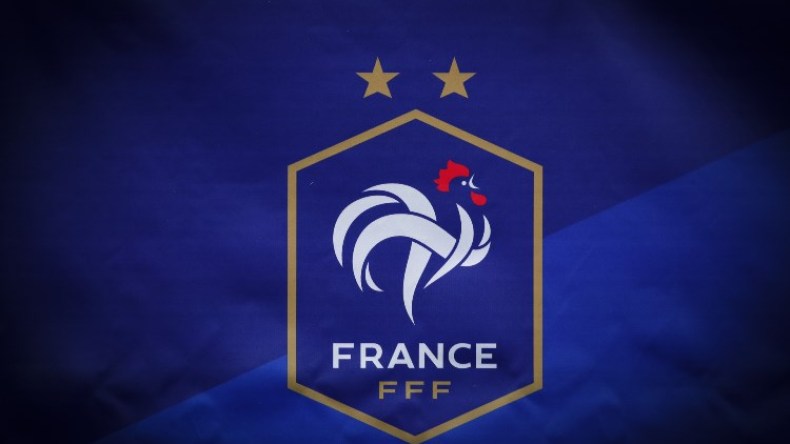 خمر ونساء وفضائح في بيت اتحاد الكرة الفرنسي