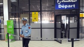 رعايا جزائريون عالقون بالمغرب بعد تعليق الرحلات