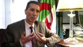 الأفافاس يلوم السلطة ويقاطع المعارضة ويتمسّك بالإجماع
