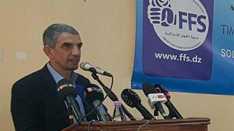 جيلاني: الأفافاس مازال معارضا ولم يمت بوفاة “الدا الحسين”