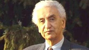 Le zaîm Ait Ahmed accuse Ferhat Mehenni de « niaiseries »