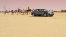 “رولزرويس” تطالب بمحاكمة إماراتي يستخدم سيارته لتحميل البرسيم والأعلاف