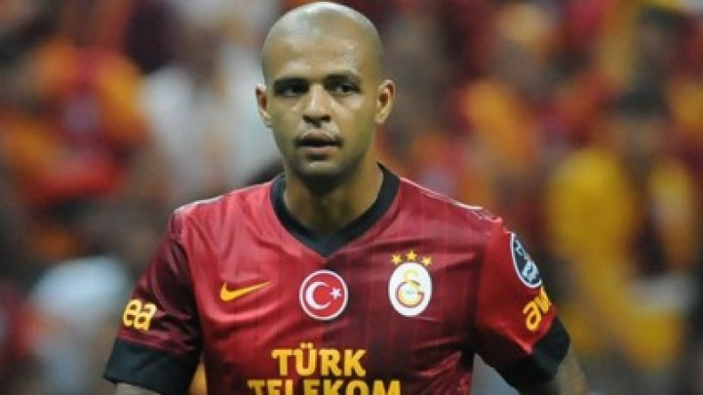 مدافع برازيلي يحرس المرمى ويتصدى لضربة جزاء!؟