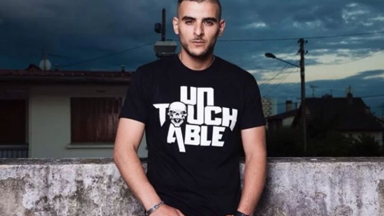 الرابور الفرانكو جزائري “فيانسو” يلغي حفله بالعاصمة