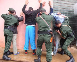 Alger : démantèlement d’un réseau de trafiquants qui escroquait les citoyens