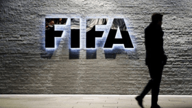 انتحار مسؤول متورط في”فضيحة الفيفا”