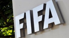 الفيفا تعلن عن  المرشحين للفوز بالكرة الذهبية