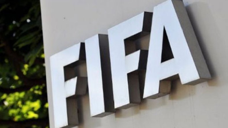 الفيفا تعلن عن  المرشحين للفوز بالكرة الذهبية