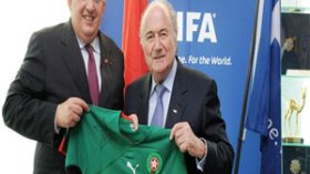 ‮”‬مواجهة‭ ‬الجزائر‭ ‬المغرب‭ ‬ستكون‭ ‬أخوية‭.. ‬وروراوة‭ ‬يستحق‭ ‬مقعد‭ ‬في‭ ‬الفيفا‮”‬