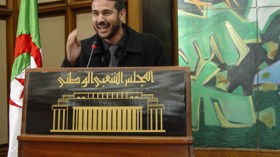 نواب الإصلاح يسألون مساهل عن أسباب غلق قناة “الأطلس”