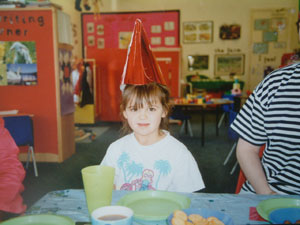 Echorouk visits the Algerian Chaabane Hadidane expelled from Britain: â€œThey forced my wife to leave meâ€¦I want to see my daughterâ€