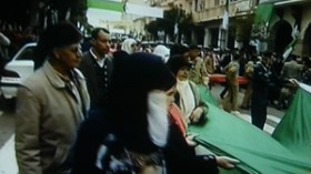 فرنسيون يفضحون جرائم فرنسا على الشاشة