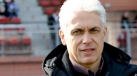 أنباء عن عودة فيلود لتدريب الوفاق الموسم القادم