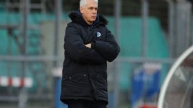 ربوح حداد‮ ‬يقرر الإحتفاظ بفيلود وينتقد اللجنة الفيدرالية للتحكيم