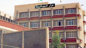 تأجيل دفع الأجور وتحصيل الضرائب إلى الأسبوع القادم!