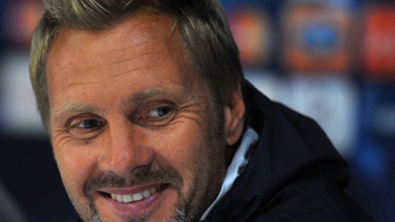 مدرب هامبورغ يقترح معاقبة لاعبيه في حال تلقي الفريق لأهداف