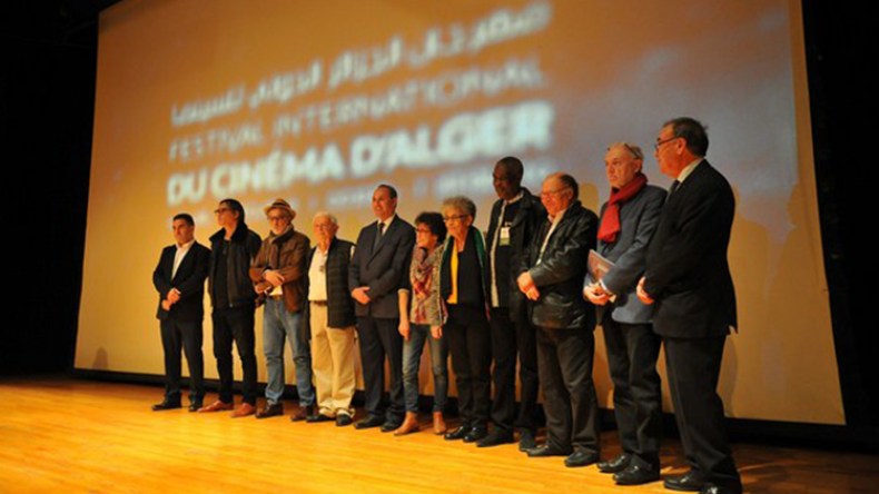 التاسعة.. افتتاح بسيط بعيدا عن شكليات البساط الأحمر