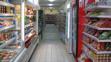 La dévaluation du dinar entraînerait une flambée des prix