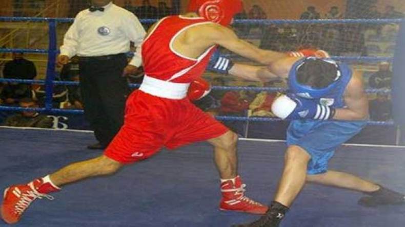 فليسي يقهر الفرنسي أسلوم في ترتيبية الاتحاد الدولي للملاكمة