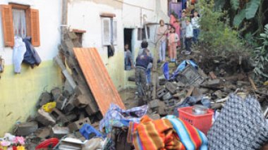 Building collapse kills two people in Algeria