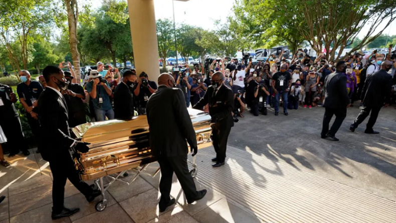 جورج فلويد رجل عادي يتحول إلى رمز