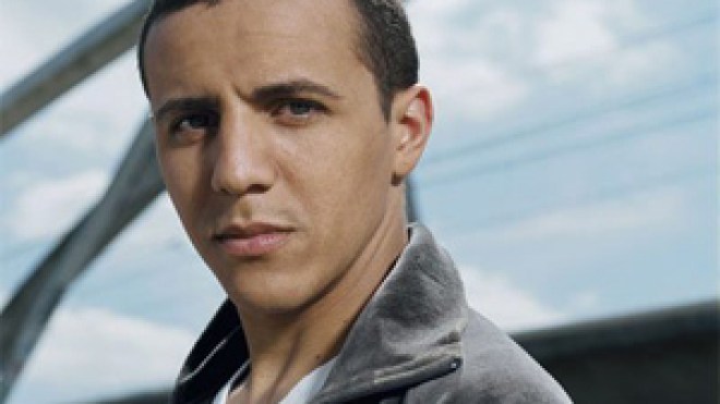 الشاب فضيل يتبرع بـ 40 ألف يورو للأطفال الجزائريين ذوي الاحتياجات الخاصة