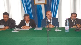 المعرض الوطني للكتاب يكرم الطاهر وطار ويستضيف فلسطين