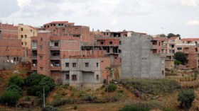 موثقون وقانونيون يطالبون بإعادة النظر في قوانين الشهر العقاري