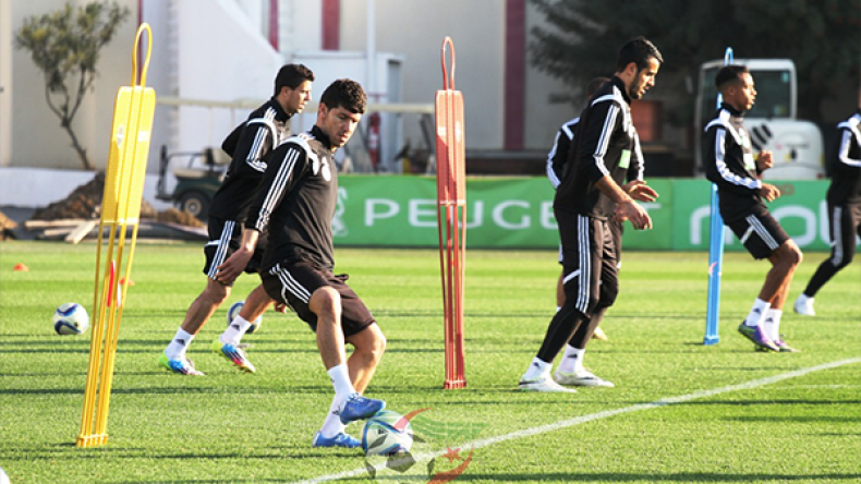 قائمة اللاعبين المحليين تثير الجدل مجددا