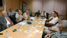 القروض الاستهلاكية أصابت الجزائريين بالكسل والخمول ودمرت النسيج الصناعي