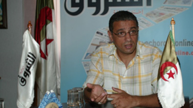 عمروش: “أرفض تدريب المنتخب الجزائري بسبب مسئوليه”