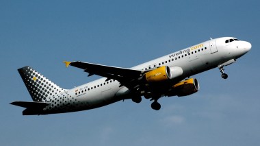 Spanish Airlines Scramble for Algerian Flights due to the Financial Crisis